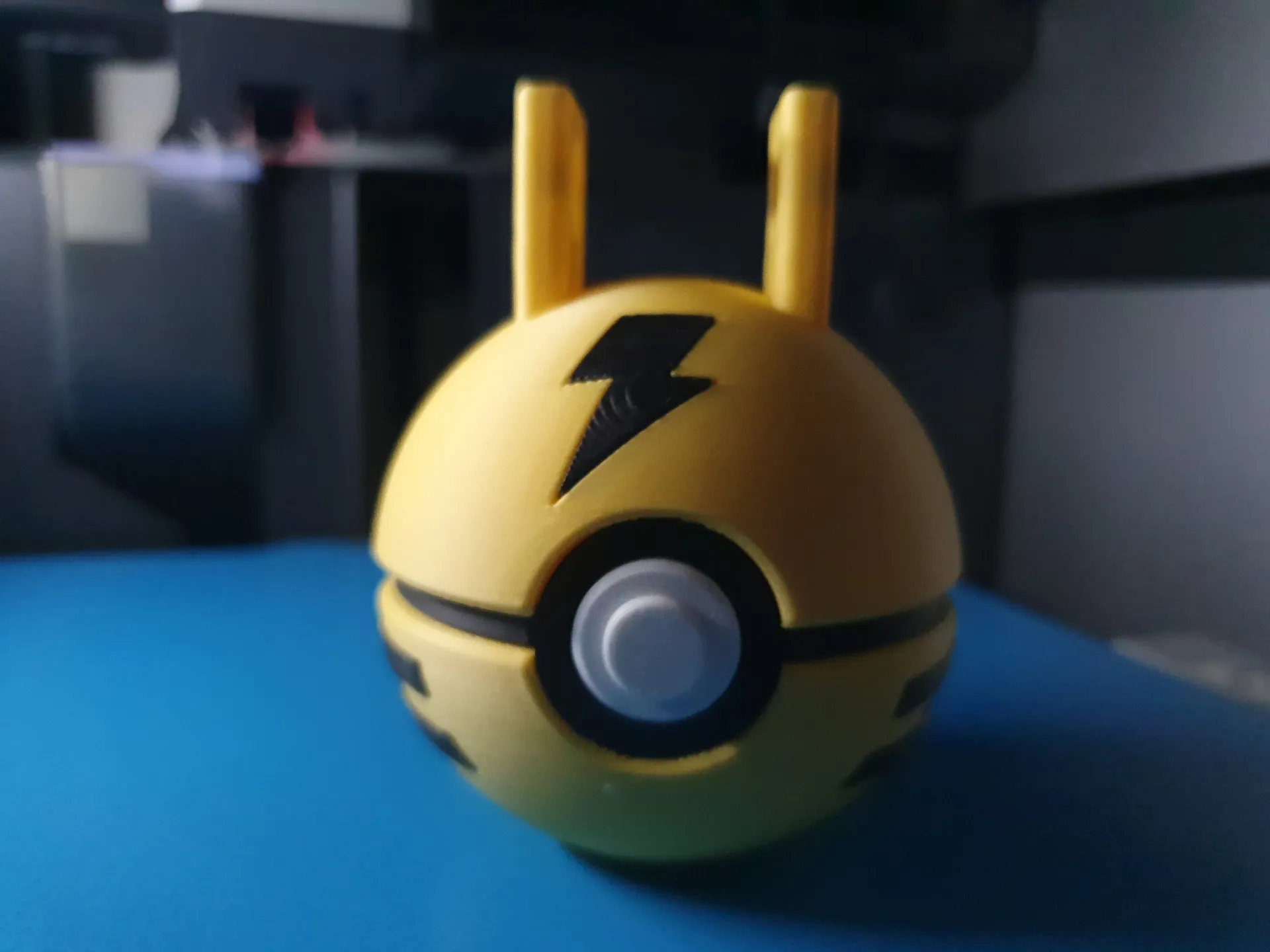 Elekid Pokeball - view 1