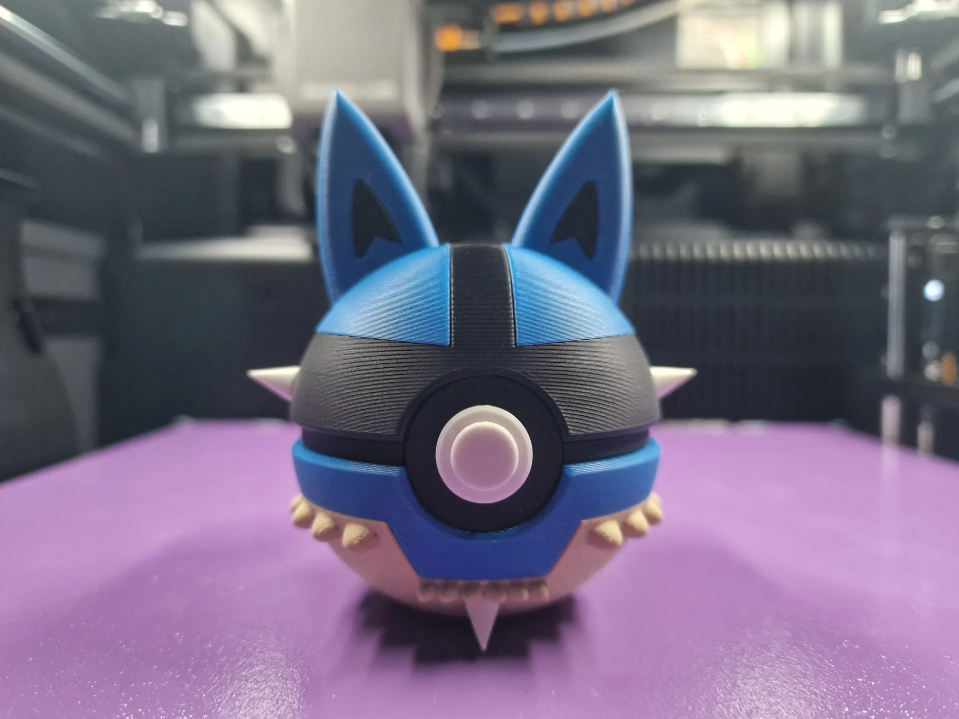 Lucario Pokeball - view 1