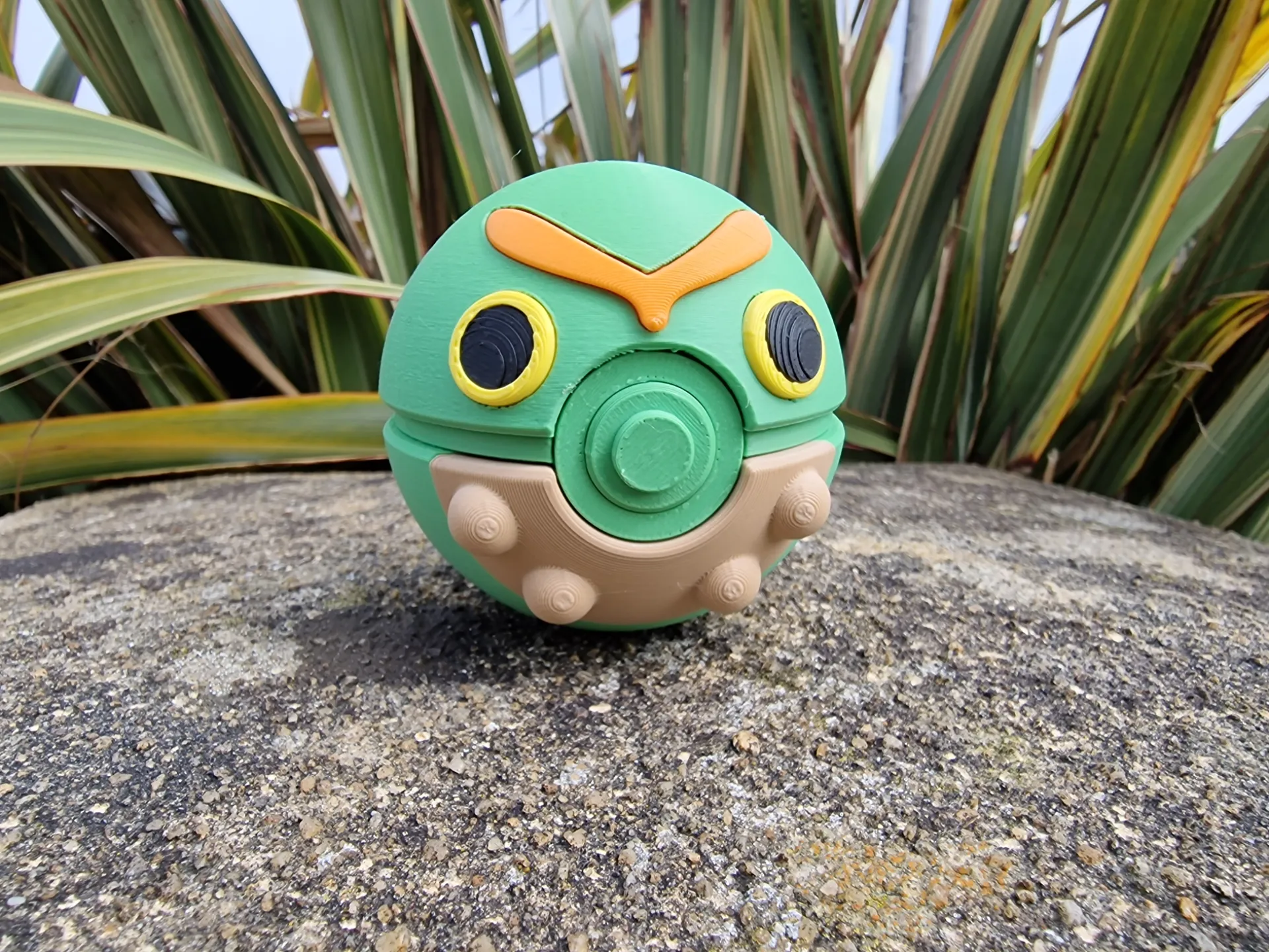 caterpie pokeball