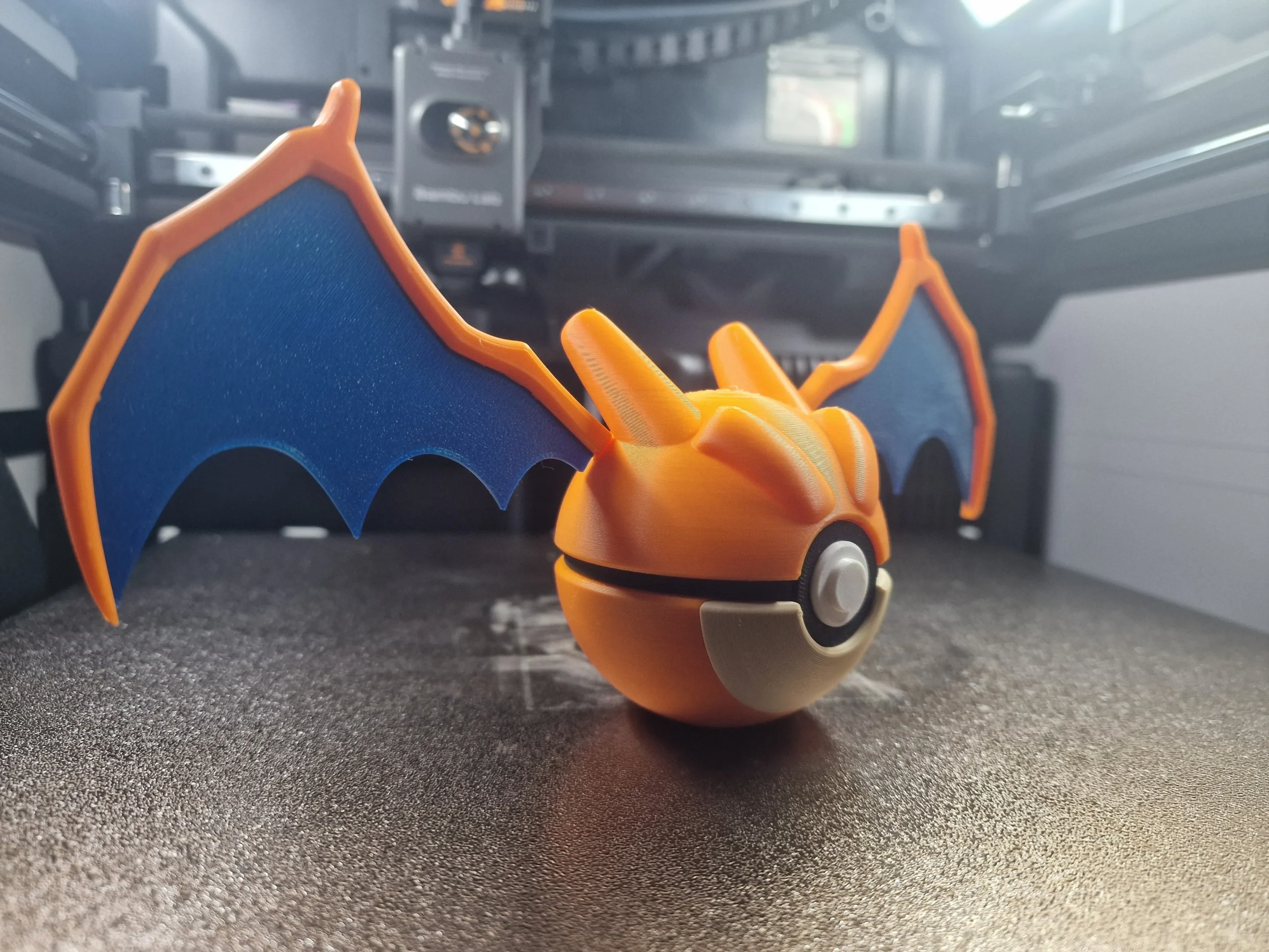Charizard Pokeball - Image 2