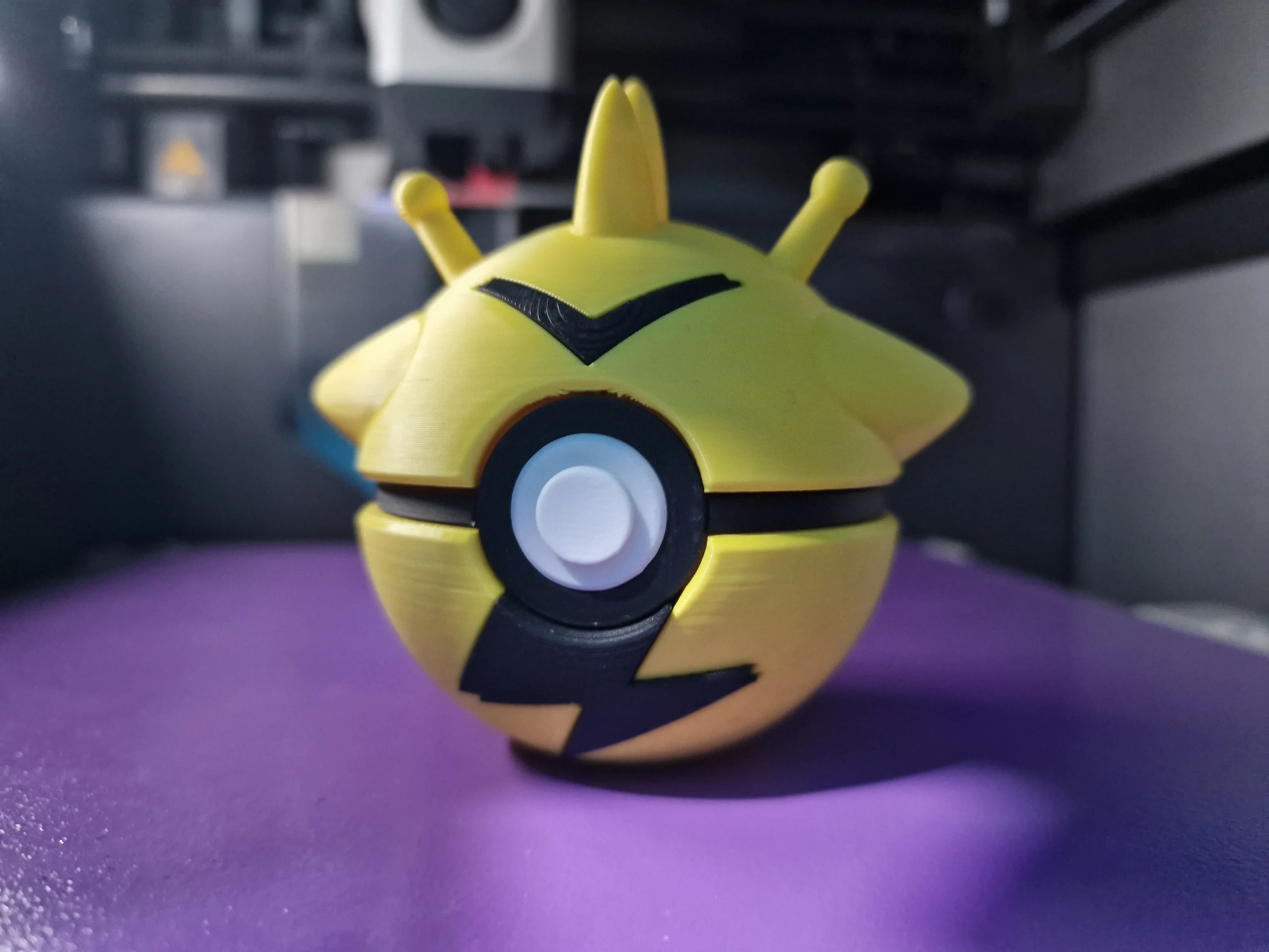 Electabuzz Pokeball - Image 2