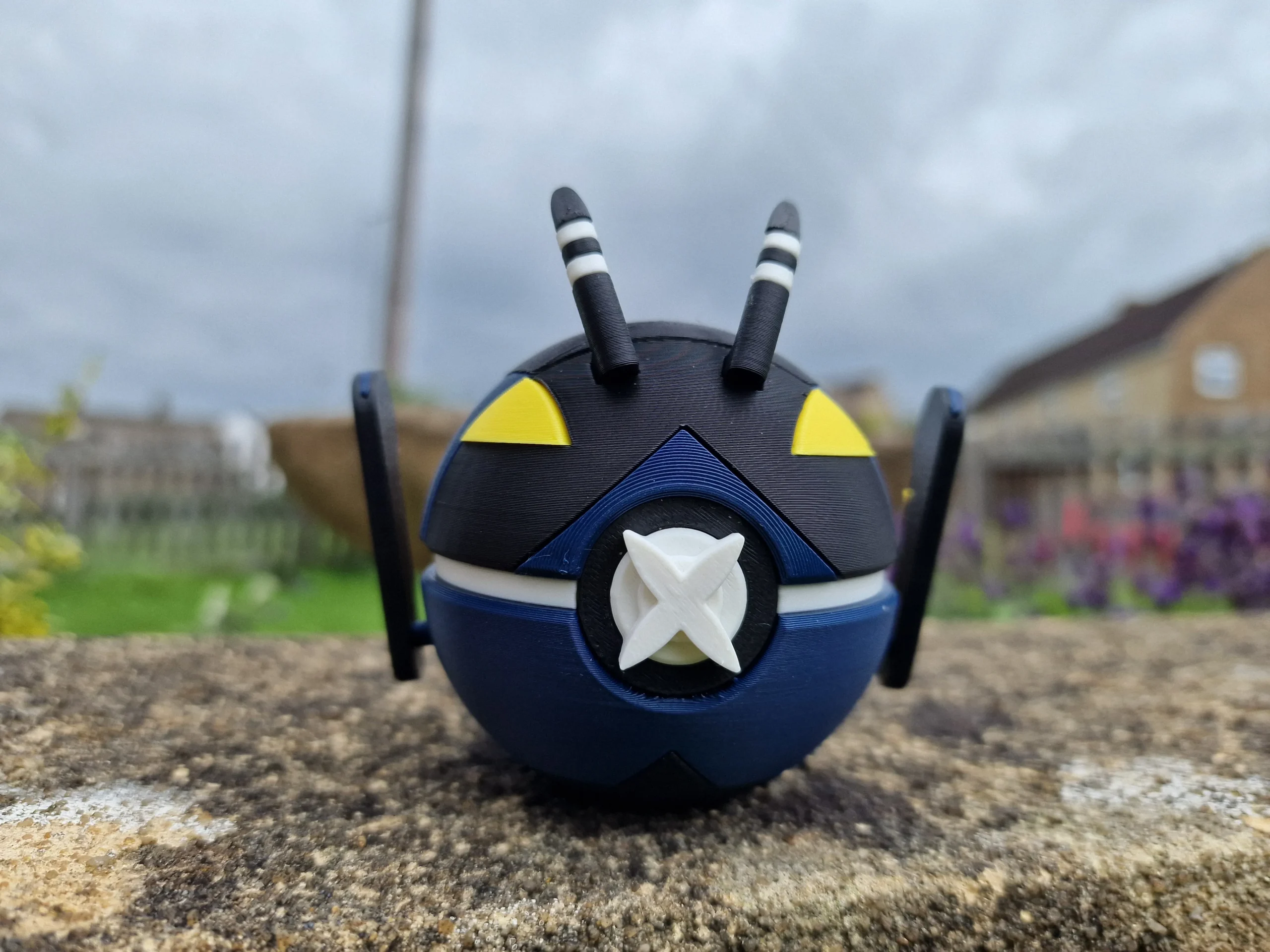 Lokix Pokeball - Image 2