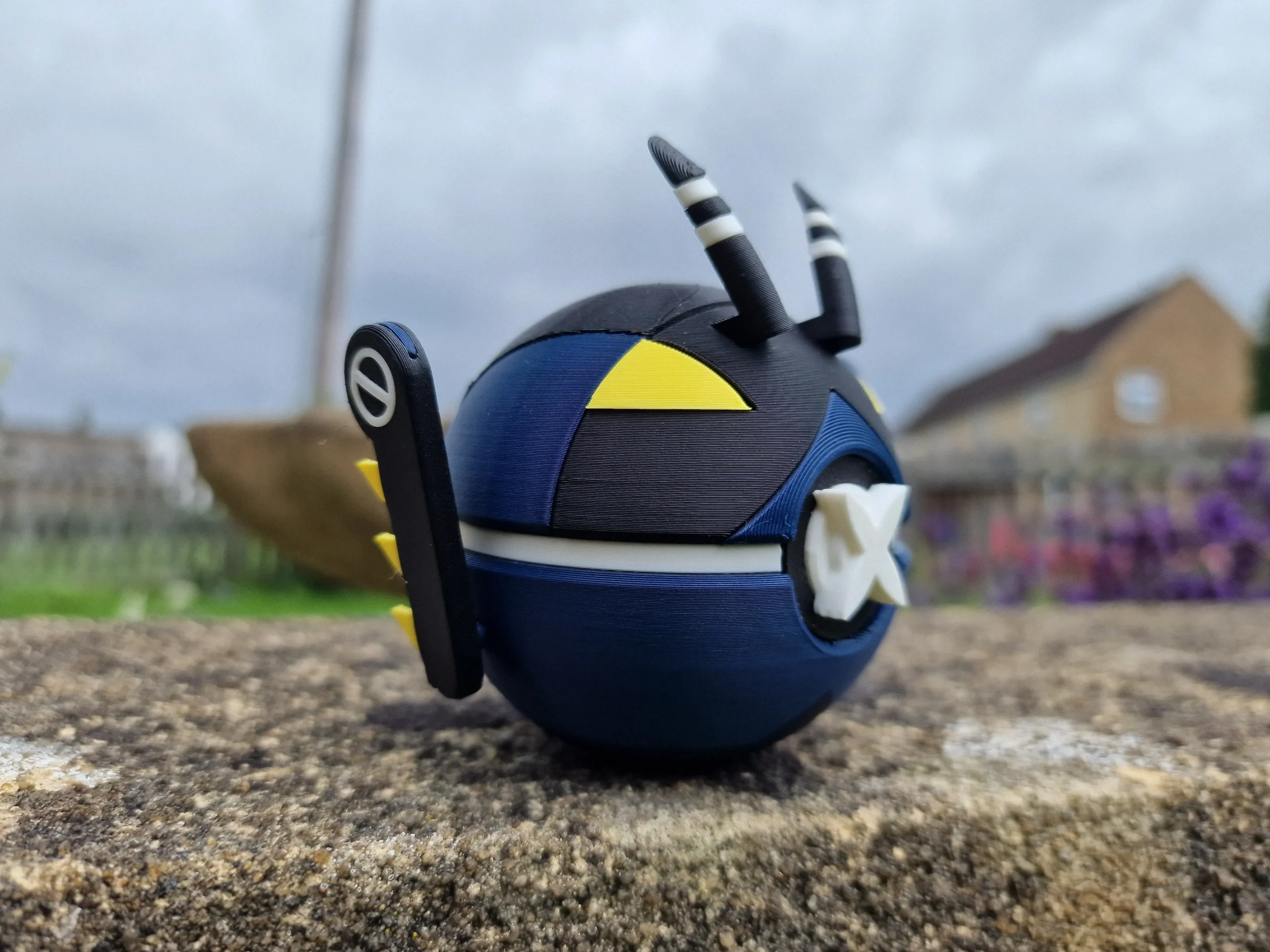 Lokix Pokeball - Image 3