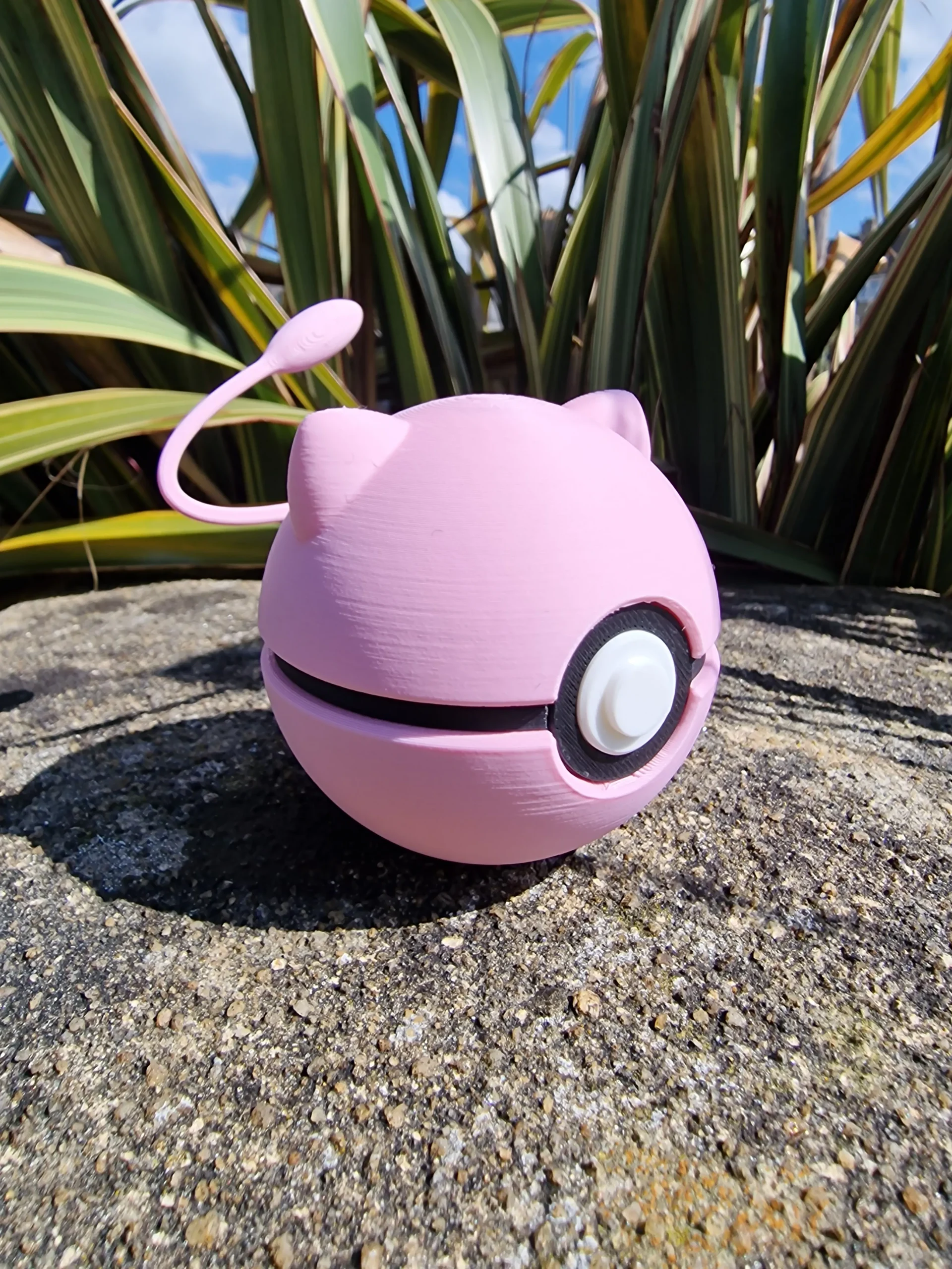 Mew Pokeball - Image 2