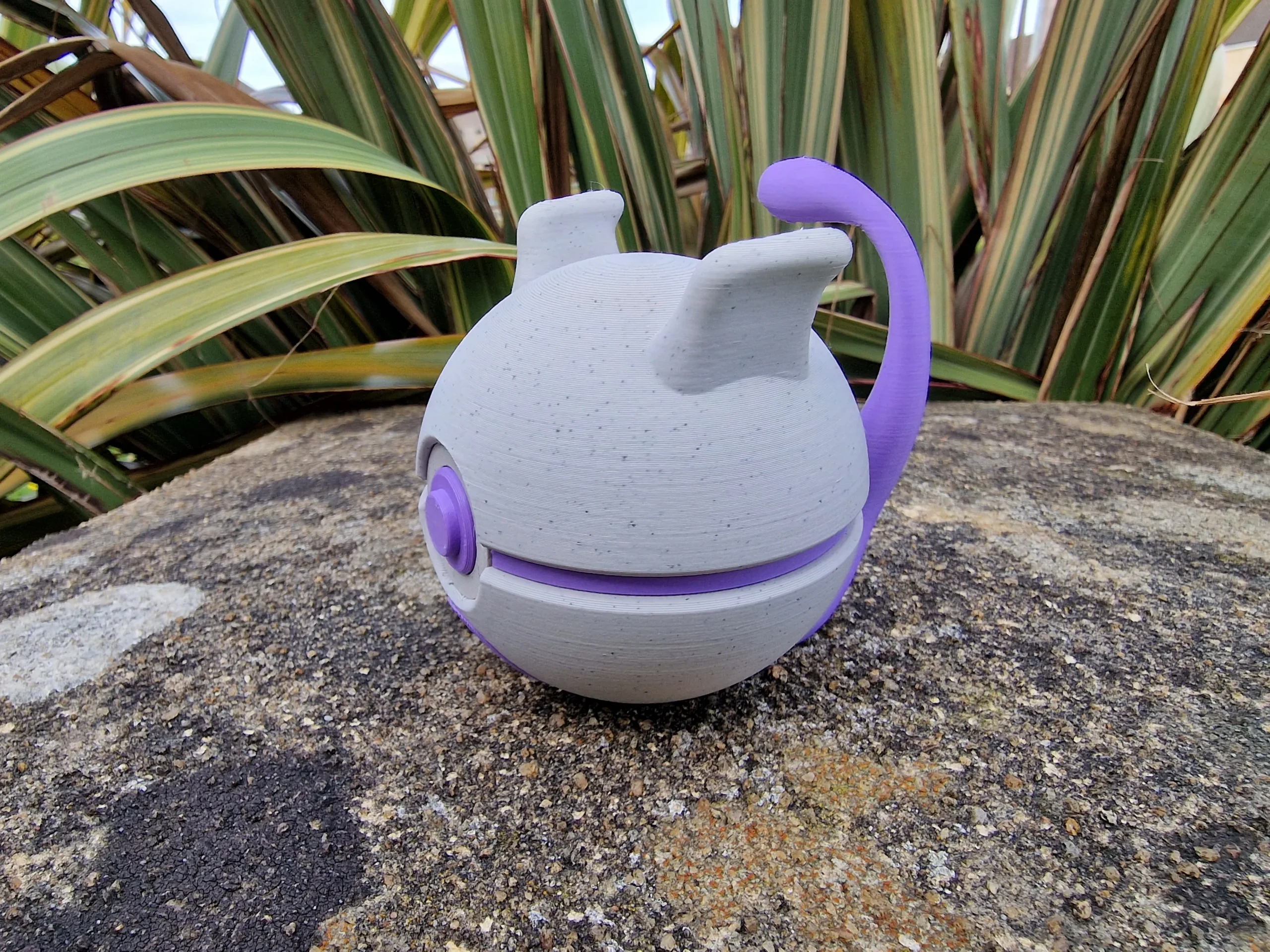 Mewtwo Pokeball - Image 3