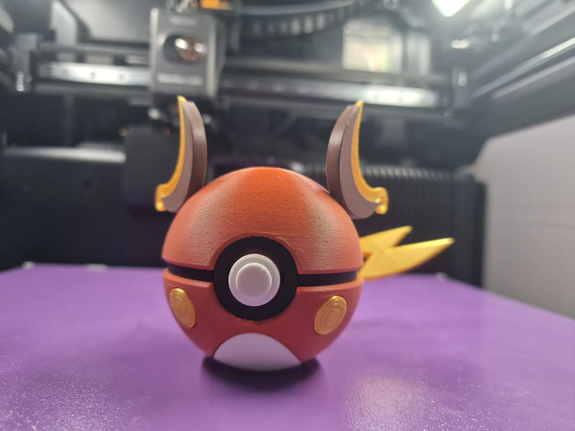 raichu pokeball