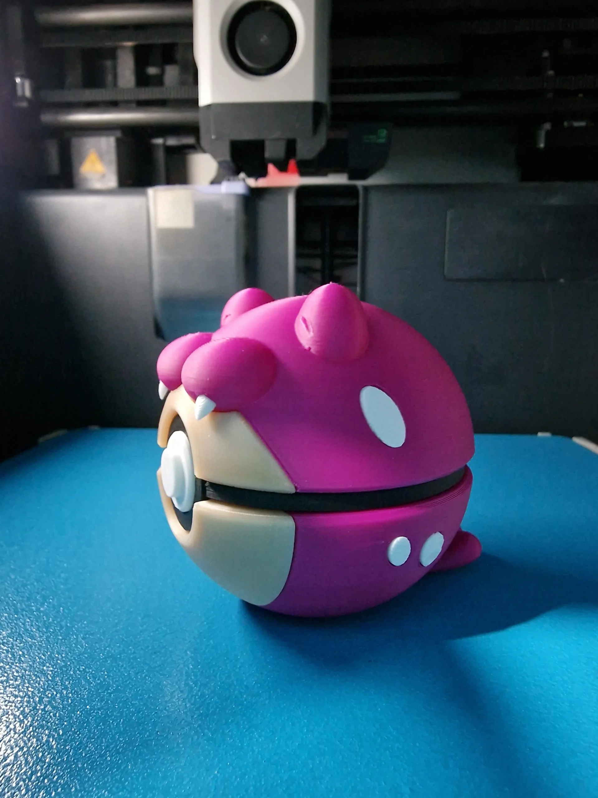 Spheal Pokeball - Image 2