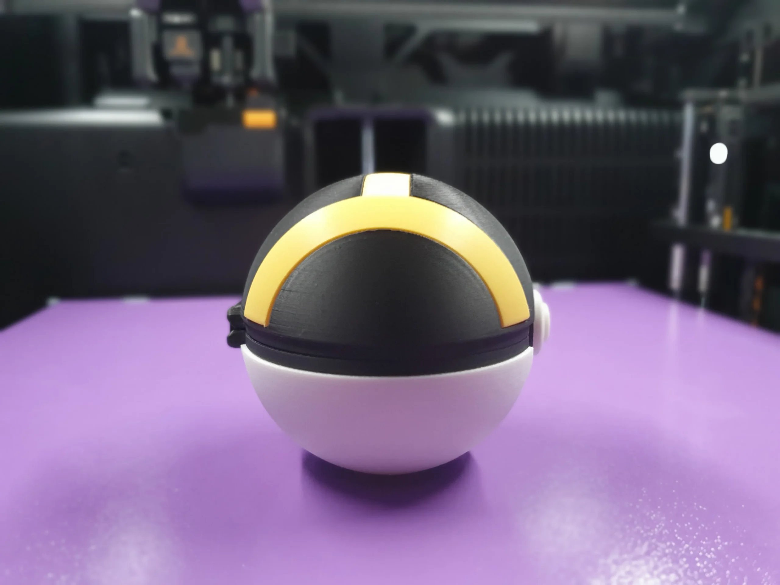 Opening Ultra Ball Pokeball - Image 2