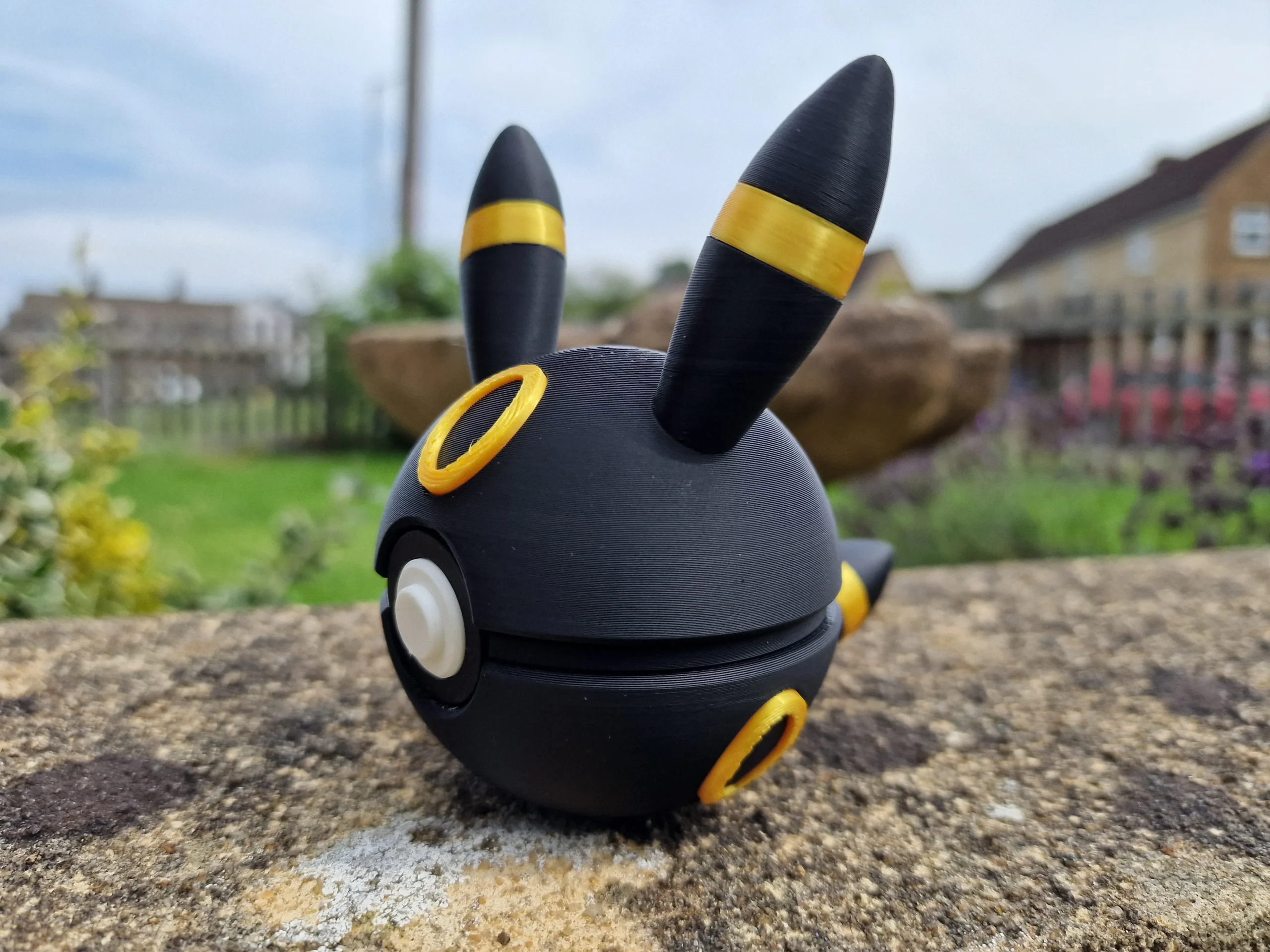 Umbreon Pokeball - Image 2