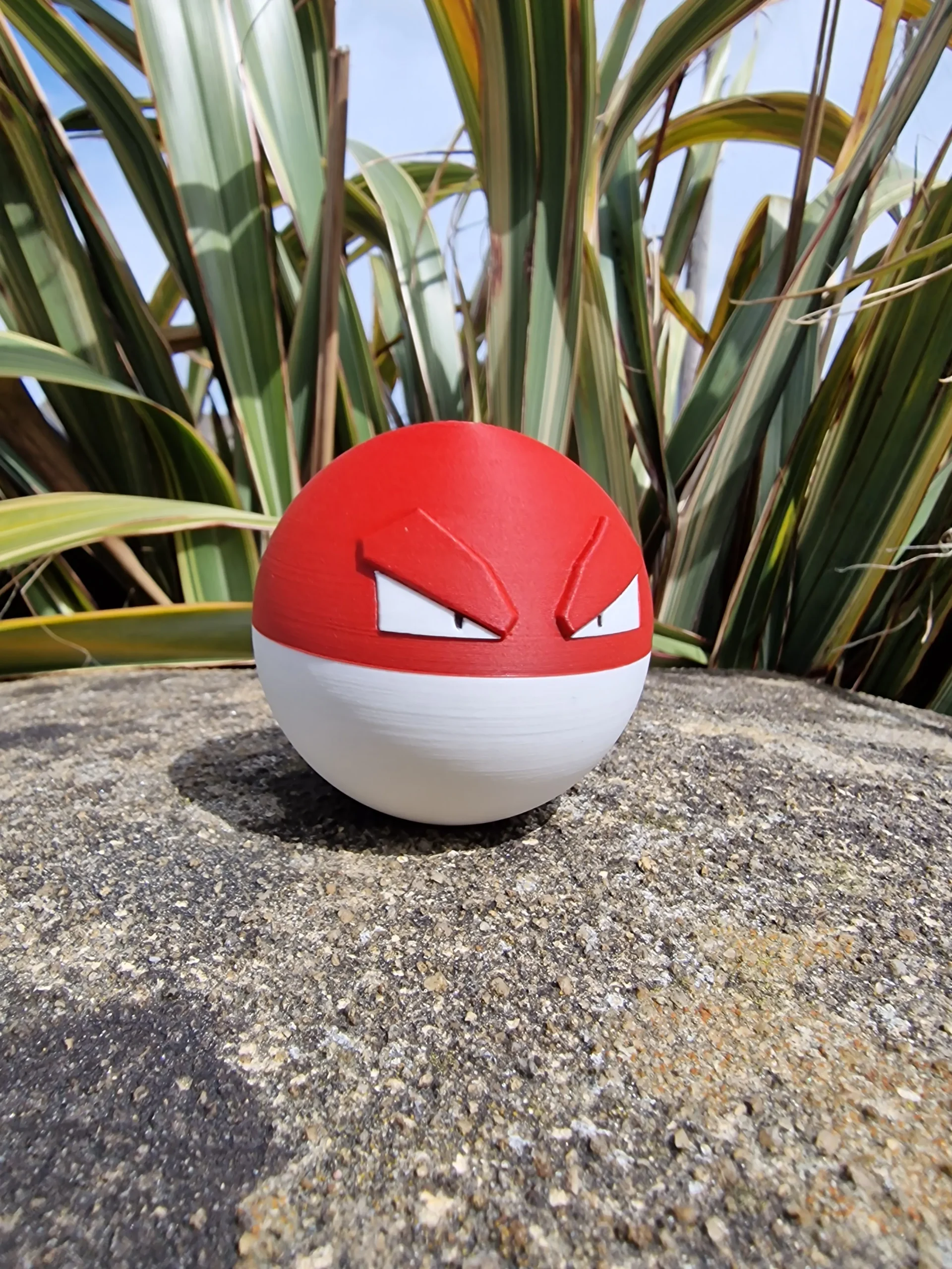 Voltorb Pokeball - Image 3